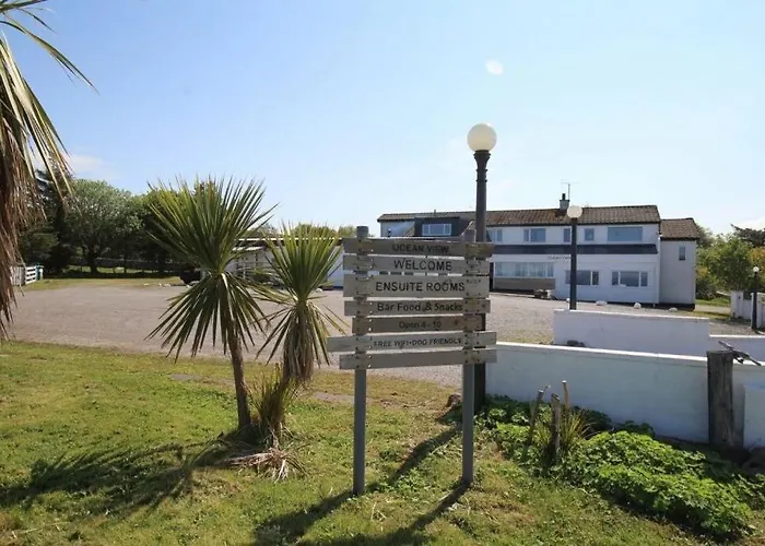 Ocean View Bar & Rooms